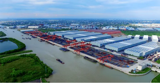 咸宁港前三季度集装箱吞吐量领跑全省