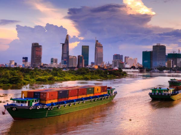 黄石到商丘、盘锦到内江集装箱内贸海运航路